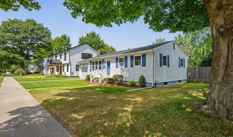 160 Gazo Ave, Burlington, VT 05408