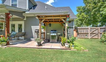 3 Dundonald Ln, Bella Vista, AR 72715