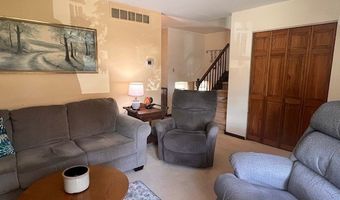 1064 Elmarna Ave, Ashland, OH 44805