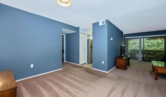 433 CHRISTOPHER Ave 34, Gaithersburg, MD 20879