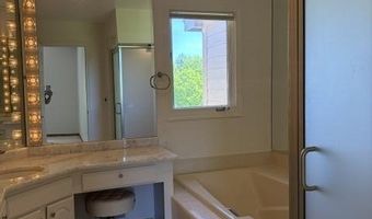 1261 Laurel View Dr, Ann Arbor, MI 48105