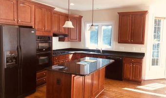 8533 GALLAHAN Ct, Alexandria, VA 22309