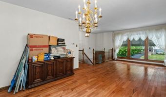 311 W Cypress St, Arlington Heights, IL 60005