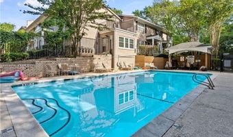 2232 Dunseath Ave NW 404, Atlanta, GA 30318