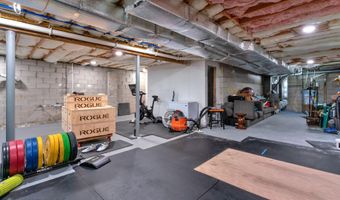 1352 Anchor Ave, Beachwood, NJ 08722