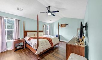 5074 NEWPARK Dr NW, Acworth, GA 30101