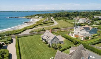 591 Ocean Ave, Newport, RI 02840