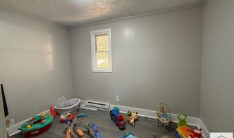 575 Colonial Hill Dr, Bassett, VA 24055