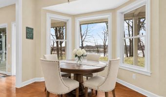 3220 Fairhaven Dr, Allegan, MI 49010