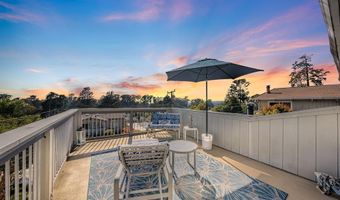 445 Monterey Dr, Aptos, CA 95003