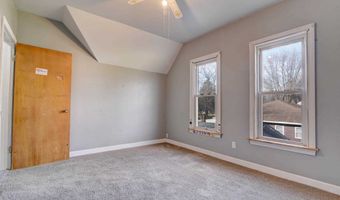 910 2nd Ave, Armstrong, IA 50514