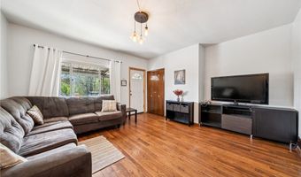 1940 S 18th St, Airville, PA 15203