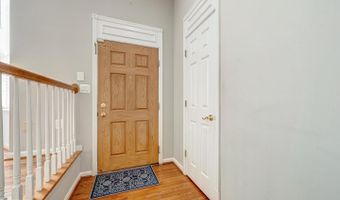43122 FOREST EDGE Sq, Ashburn, VA 20148