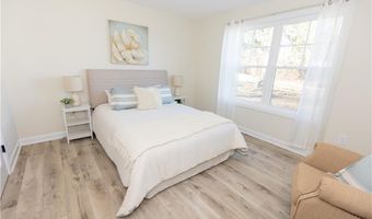 50 Rosemont Ave, Johnston, RI 02919