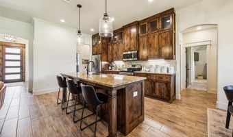 1308 Green Ridge Rd, Weatherford, TX 76085