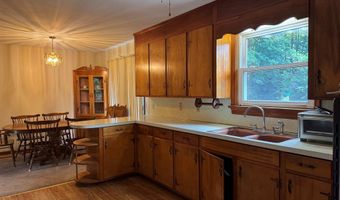 888 Oakville Rd, Appomattox, VA 24522