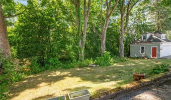 74 Highland St, Woonsocket, RI 02895