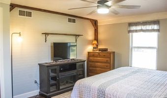 2322 New Milford Rd, Atwater, OH 44201