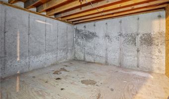 2 Angle St 5, Lincoln, RI 02838