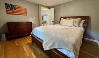 128 Mallego Rd, Barrington, NH 03825