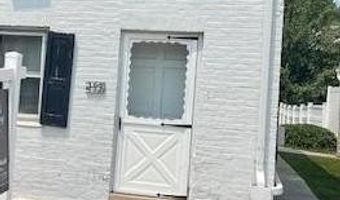 153 W KING St, Abbottstown, PA 17301