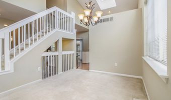5974 Versailles Ave E, Ann Arbor, MI 48103