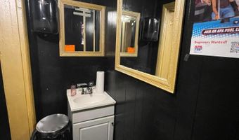 60 Main St W, Ashville, OH 43103