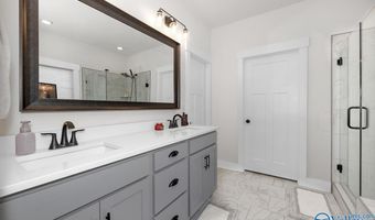 21858 Shearwater Dr, Athens, AL 35613