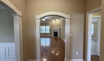16874 Raspberry Ln, Athens, AL 35613