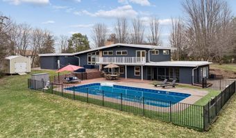 14122 Prairie Rd NW, Andover, MN 55304