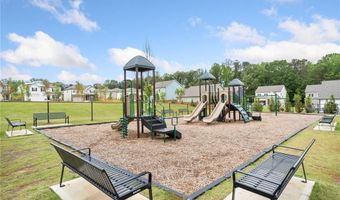 908 Colton Dr, Acworth, GA 30102