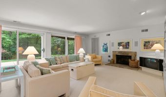 17810 POND Rd, Ashton, MD 20861