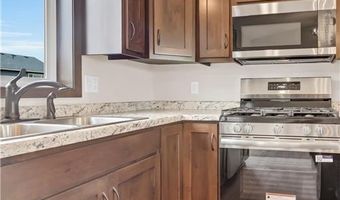 807 Prateria Ave, Avon, MN 56310