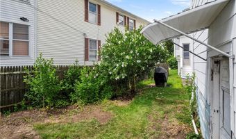 612 Great Rd, North Smithfield, RI 02896