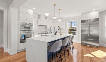 259 Mystic St 259, Arlington, MA 02474