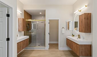 17 Winding Rd, Henderson, NV 89052
