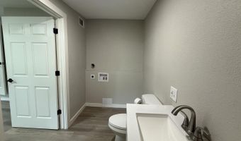 1461 Addie St, Batesville, AR 72501