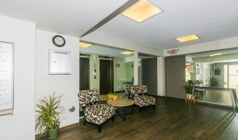 98-1038 Moanalua Rd 1905, Aiea, HI 96701