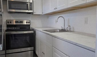 2940 NE 203rd St C101, Aventura, FL 33180
