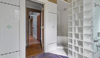 1012 Beach Blvd, Biloxi, MS 39530