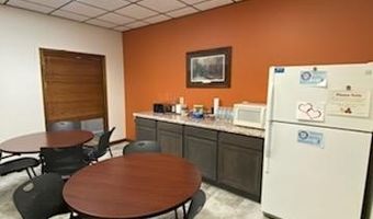 115 SW 1st Ave, Aberdeen, SD 57401