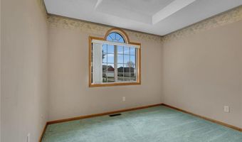1260 Cypress Dr W, Annandale, MN 55302