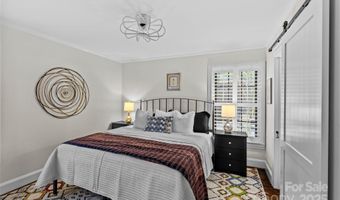 2115 Chatham Ave, Charlotte, NC 28205