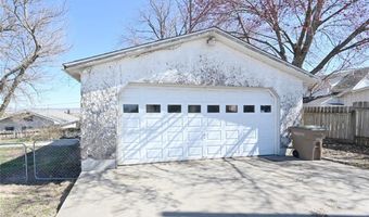 308 R St, Atchison, KS 66002