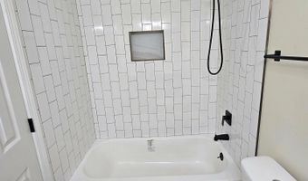 6113 SHADE TREE Dr, Bartlett, TN 38134