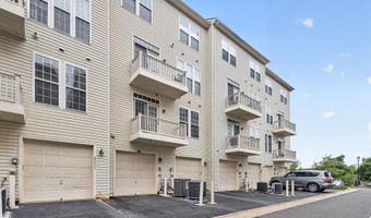 25335 CURIOSITY Sq, Aldie, VA 20105