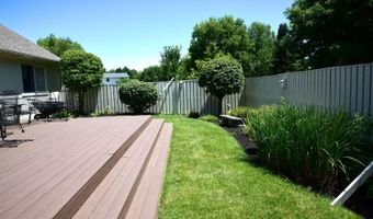 15 Ash Hill Ct, Batesville, IN 47006