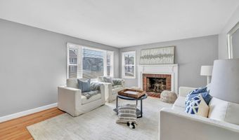 84 Oxford St, Bridgeport, CT 06606