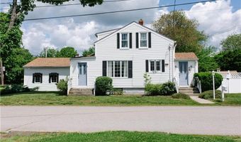 165 Sowams Rd, Barrington, RI 02806