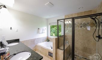 132 N Poplar St, Athens, GA 30606